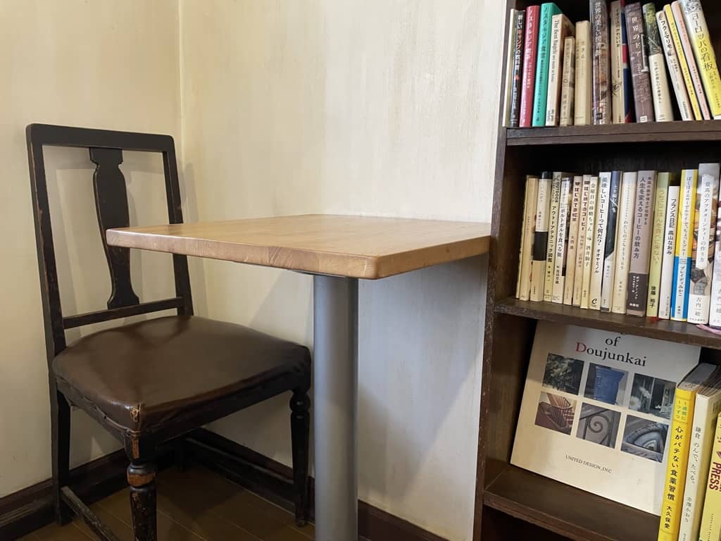 カフェスペース1人席